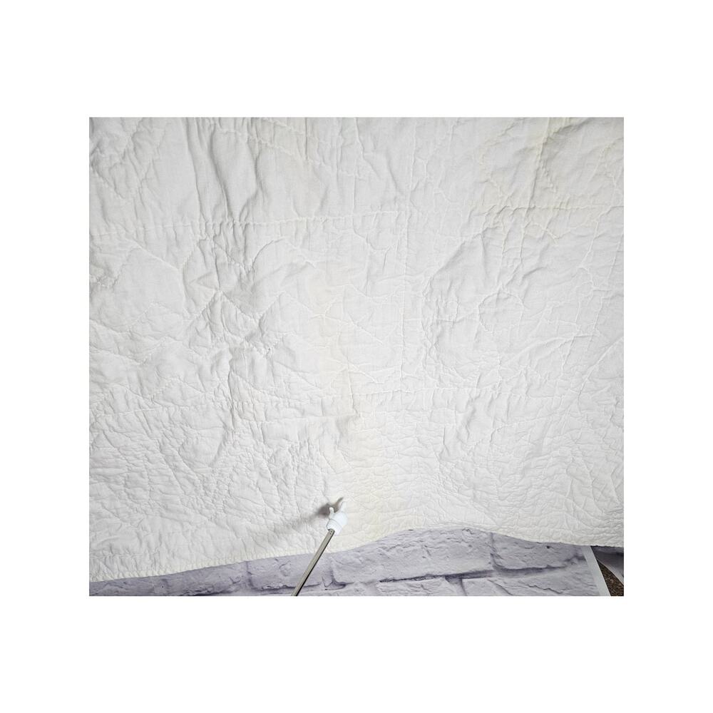 Vintage Handmade Embroidered Starburst Quilt 76x74 Purple White Full Size - Picture 12 of 13